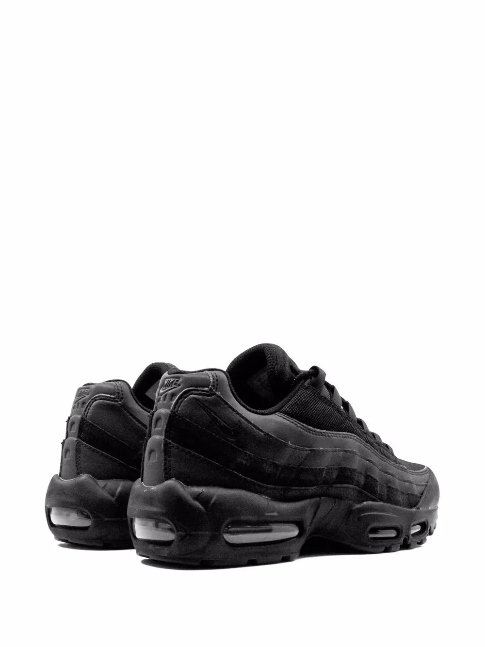 Nike Air Max 95 Essential "Triple Black"