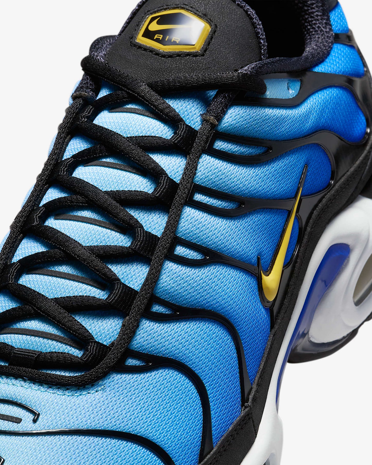 Nike Air Max Plus "Black/Sky Blue/Hyper Blue/Chamois"