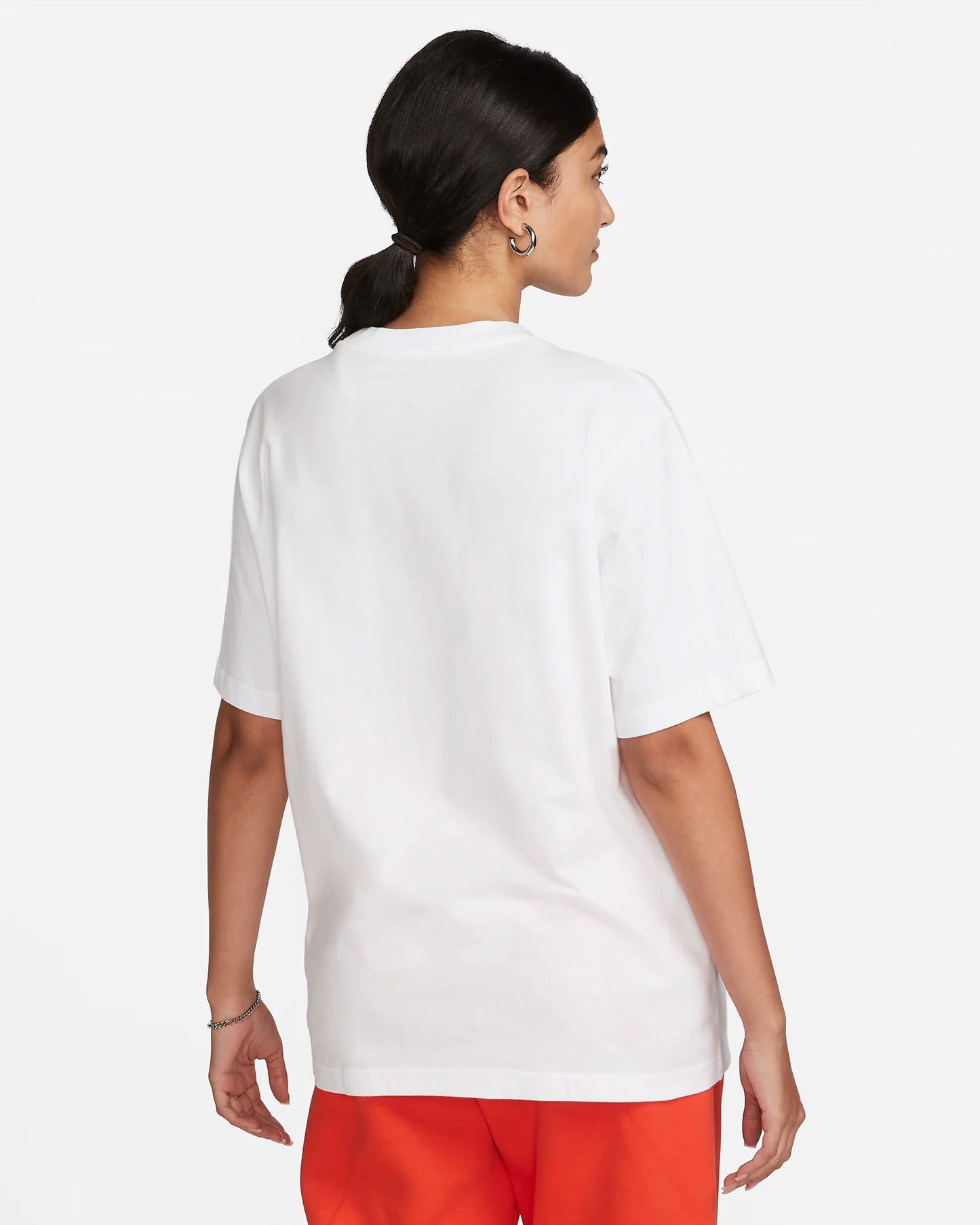 Nike Sportswear Essential Women's T-Shirt