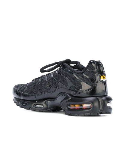 Nike Air Max Plus "Triple Black"