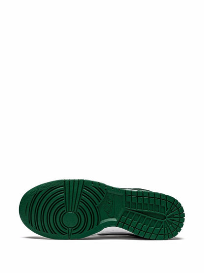 Nike - SB Dunk Low "Team Green"