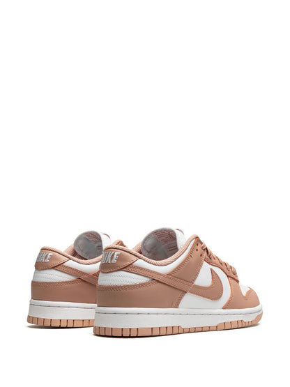Nike - SB Dunk Low "Rose Whisper"