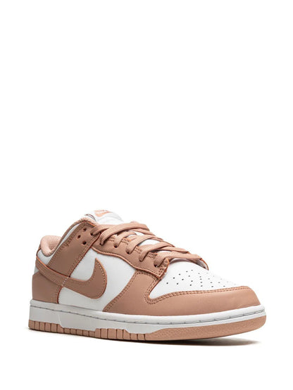Nike - SB Dunk Low "Rose Whisper"