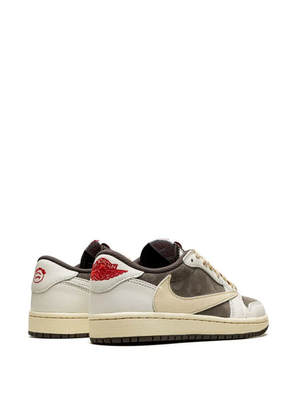 Air Jordan 1 Low OG x Travis Scott "Reverse Mocha"