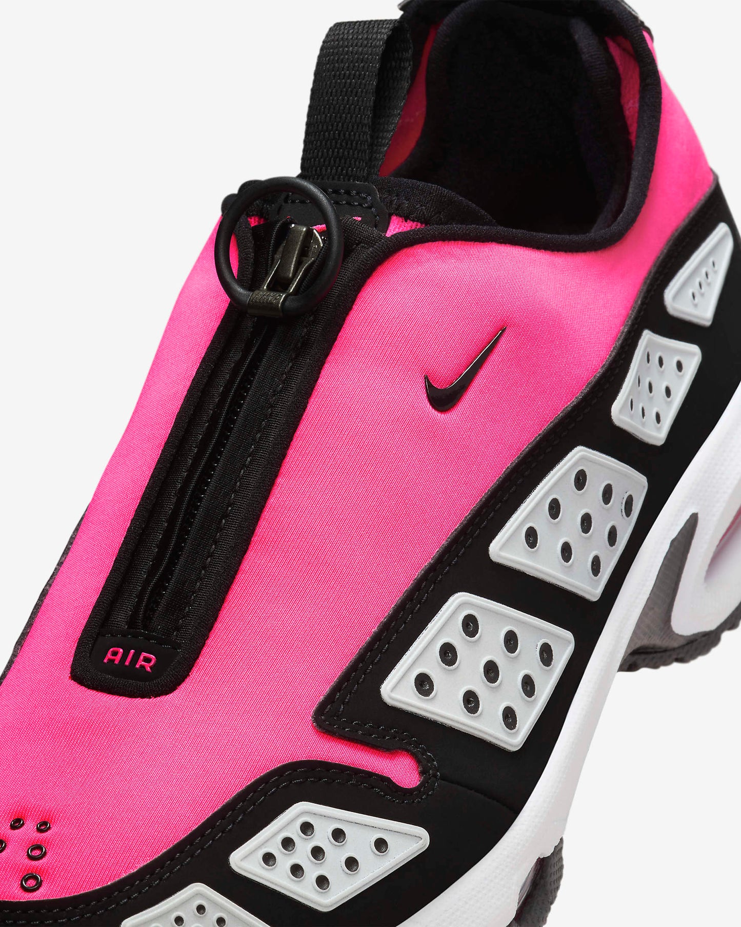Nike Air Max SNDR "Hyper Pink/White/Black"