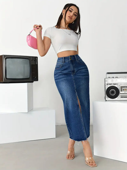 Chic High-Waist Midi Denim Skirt with Split, Frayed Hem & Pockets